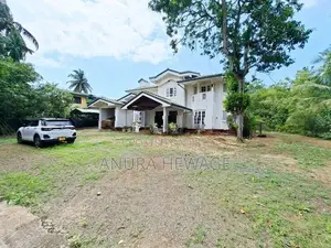 Property for sale facing Bolgoda lake, Panadura. (ID: BLGD001)