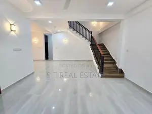 Luxury 3 Storey House for Sale in Boralesgamuwa