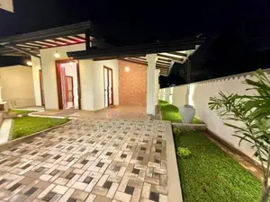 කැස්බෑව හංදියට නුදුරු අලුත්ම නිවස විකිනීමට