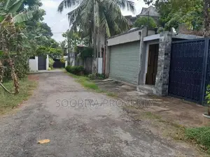 Piliyandala, Suwarapola Luxury Land for Sale