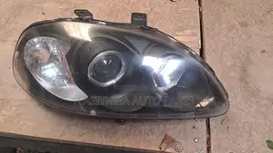Civic EK 299 (2000) Head Lamp