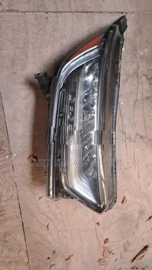 CRV Head Lamp