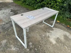 Smart Office Working Table 5x2ft