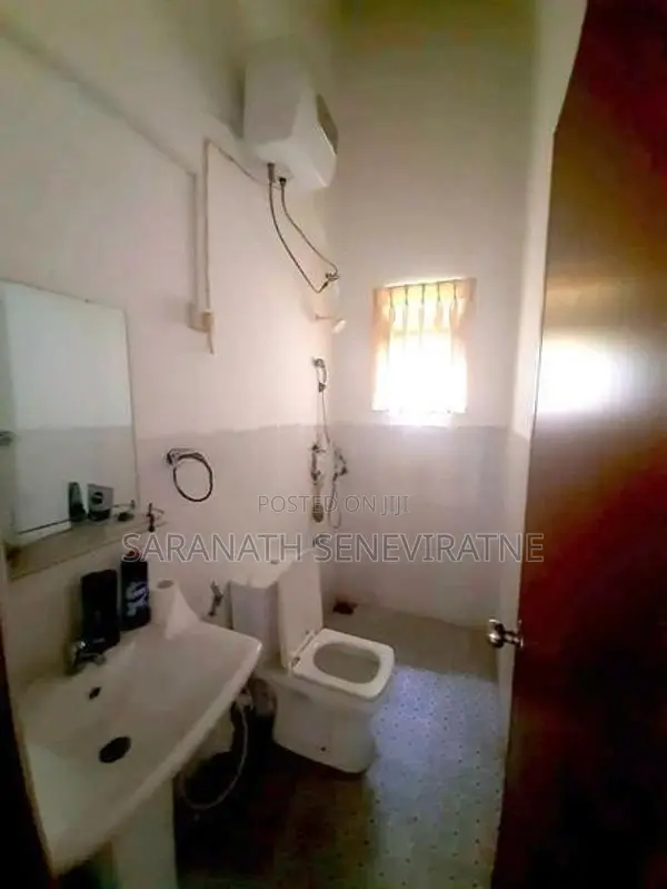 House for Sale in Kapuwatta Ja Ela -800 m to Negombo road ( main rd)