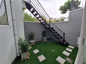 architecture desinged luxury house for sale in Battaramulla