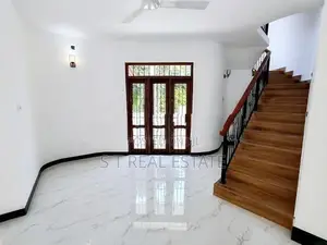 Newly Build 2 Storey House for Sale in Batuwandara