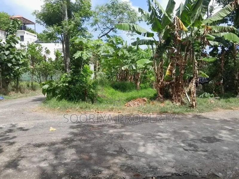 Piliyandala, Suwarapola Luxury Land for Sale