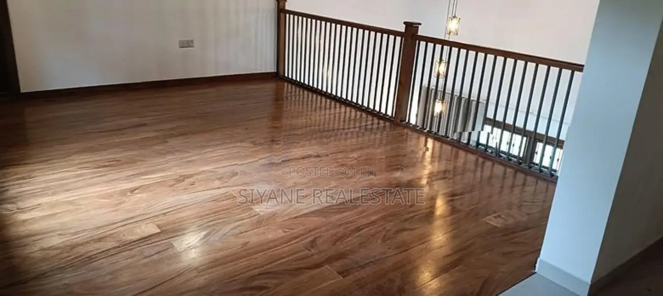 House For Sale – Attidiya Lake View Road
