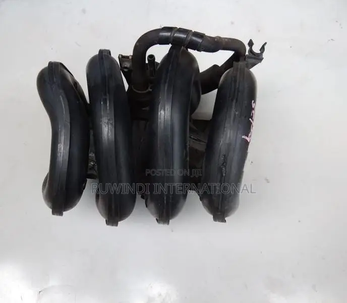 Toyota Belta Scp92 Inlet Manifold