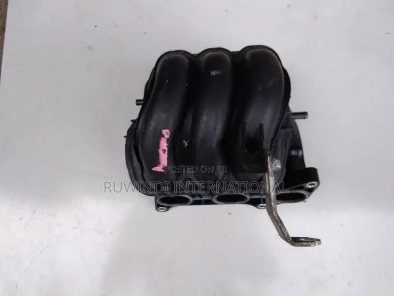 Toyota Passo Kgc10 Inlet Manifold