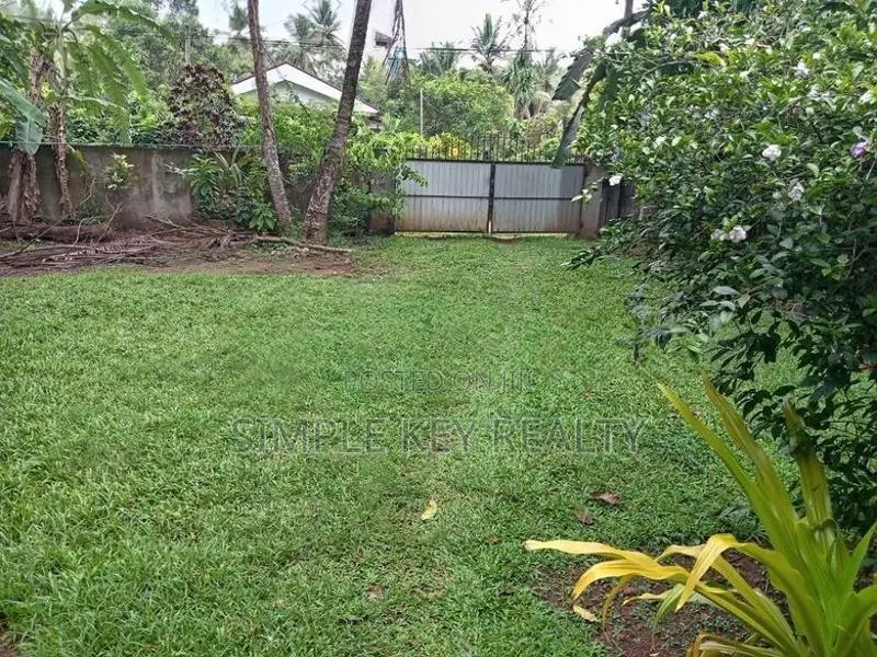 Land with House for Sale in Gampaha Yakkala