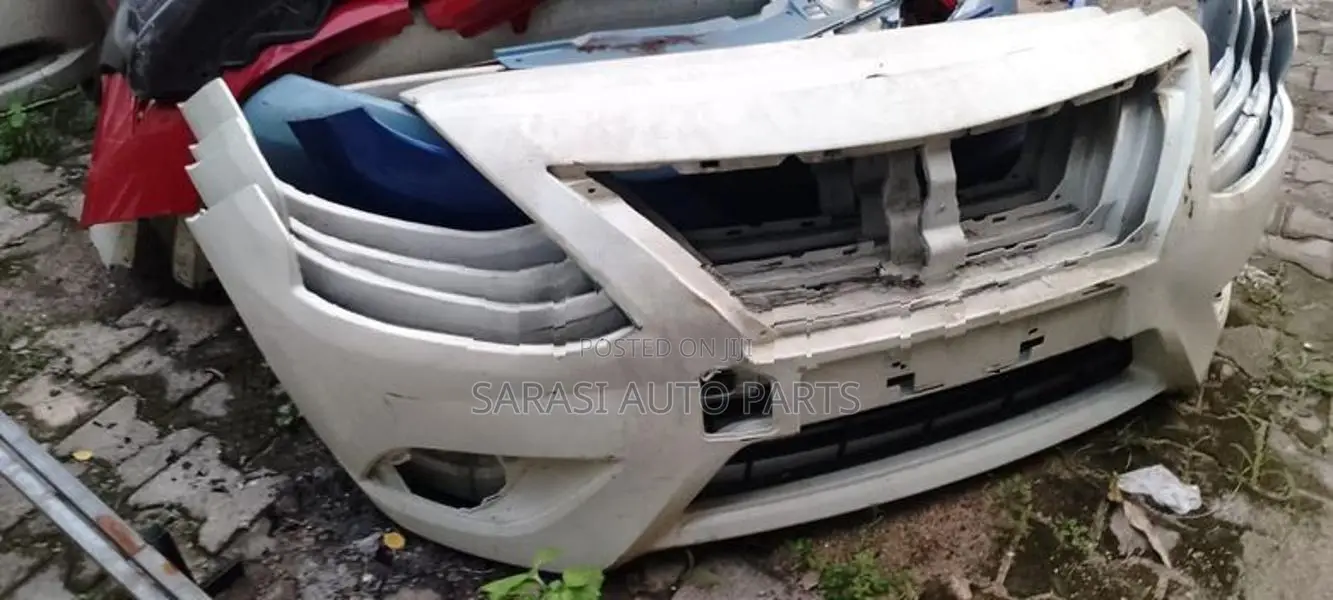 Nissan Sunny Bumper