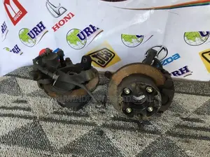 Suzuki Hustler Mr41 S Front Hub Complete Lh/rh