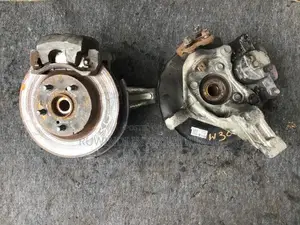 Toyota Prius W30 Front Hub Complete Lh/rh