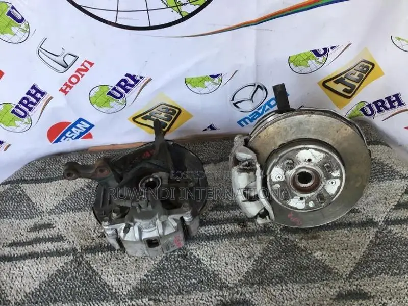 Honda Fit Shuttle Gp2 Front Hub Complete Lh/rh