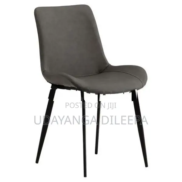 Italian Leader Chair Fully Cushion