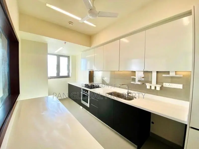Apartment for Sale in Cinnamon Life Colombo 02