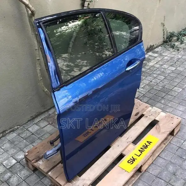 Bmw M5 520d F10 2015 Passenger Rear Door Complete