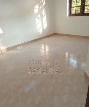 Battaramulla Pelawatta Newly Renovated Luxury House For Rent