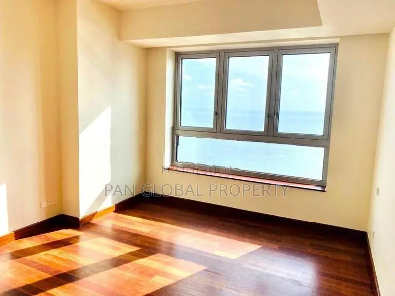 Apartment for Sale in Cinnamon Life Colombo 02
