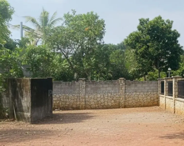 Commercial Land for Sale in Kelaniya