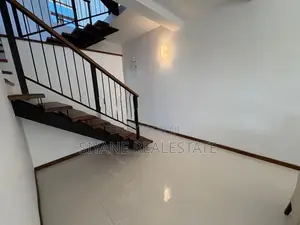 Luxury New House Sale in Thalawathugoda