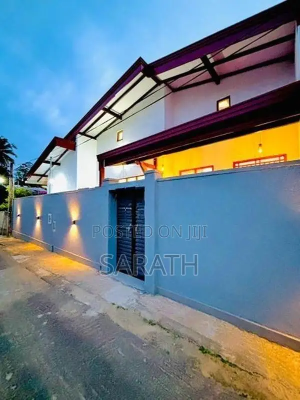 New Designed Brand House For Sale in Athurugiriya