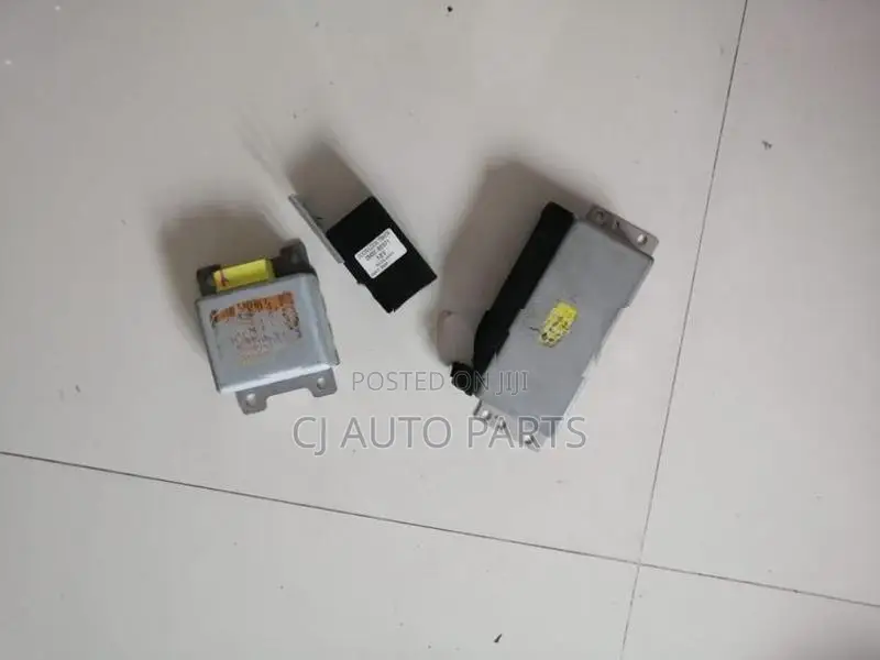 Nissan March K11 Air Bag Control Unit