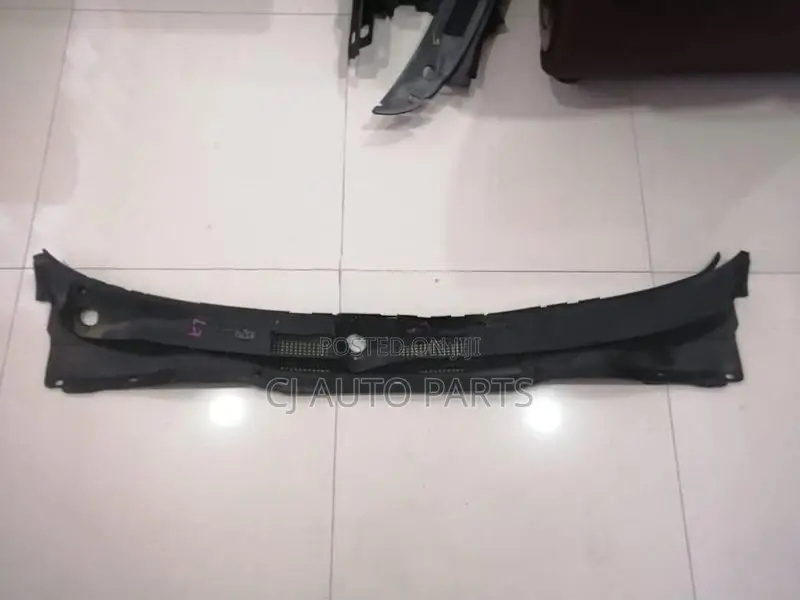 Nissan March K11 Wiper Panel