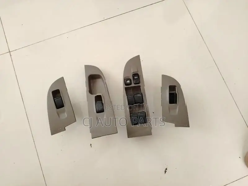 Nissan Sunny Fb15 Power Shutter Switches