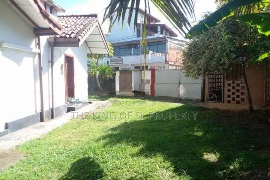 House for sale in Rathmalana