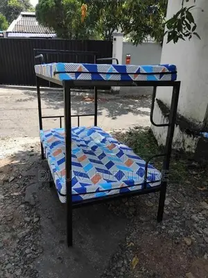 Bunker Bed