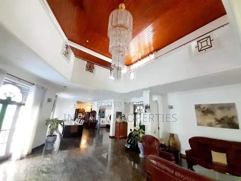Luxury 02 Storey House with 31P Sale Nugegoda