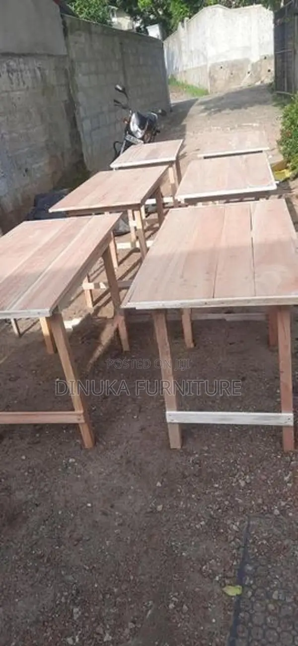Table 4ft *2ft
