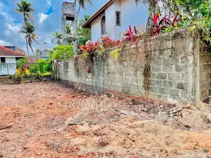තෙල්වත්ත හන්දියට මීටර් 200ක දුරින් වටිනා ඉඩම විකිණීමට මීගමුව