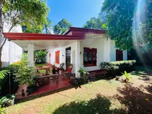 20P With Livable House at LAND VALUE Close to Admin City Battaramulla