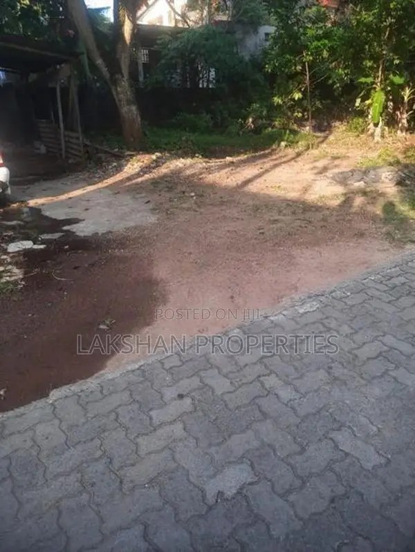 Land For Sale In Boralesgamuwa