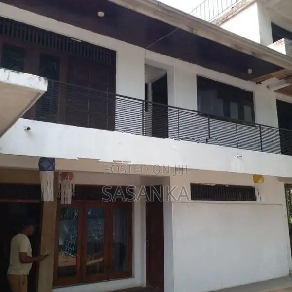 Papiliyana Dehiwala Main Road Facing Two Storey House for Rent