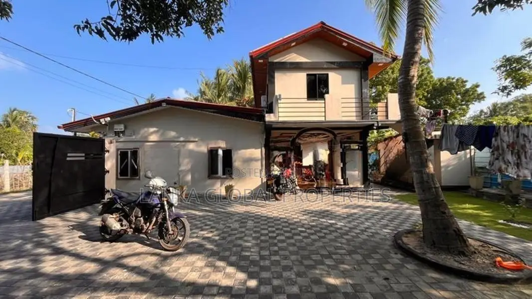 House for Sale in Nallanddai Lane,Thumballai,Pointpetro