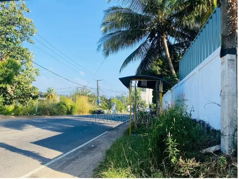34 P Superb Land Walking Distance to Ragama Main Rd, & Town Center