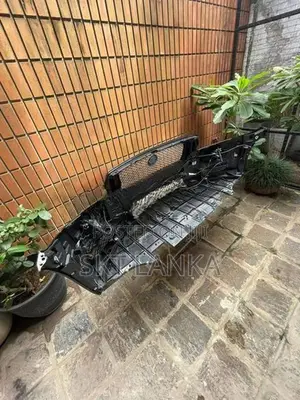 Jaguar XJ 2013 Front Bumper Complete