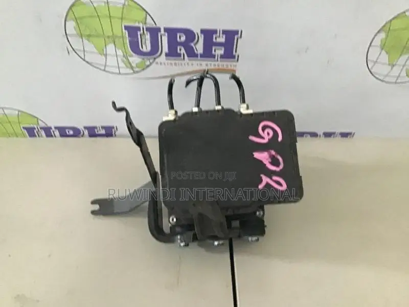 HONDA FIT SHUTTLE GP2 ABS UNIT