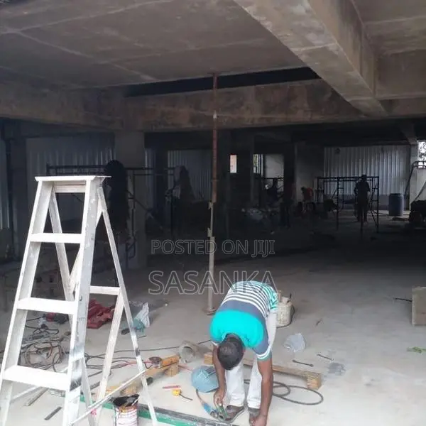 Kesbewa Bandaragama Road 5000 Sqft Ware House For Rent.