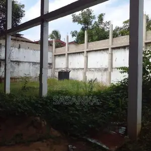 Kesbewa Bandaragama Road 5000 Sqft Ware House For Rent.