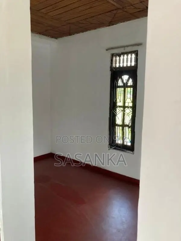Peliyagoda Street Opposite Police Station House for Sale