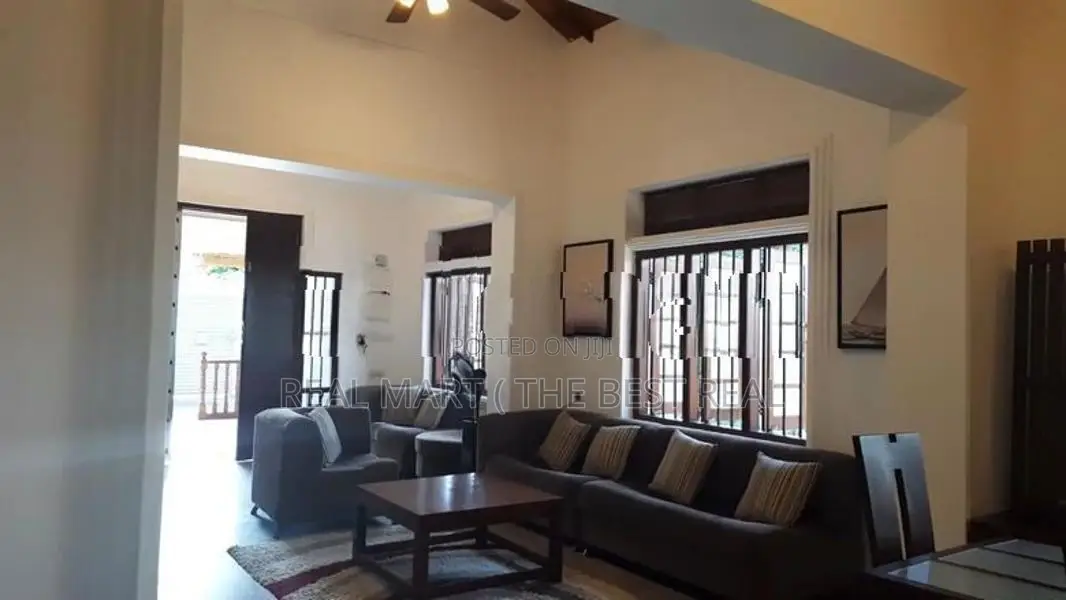 Mount Lavinia : 10BR Colonial Luxury Hotel for Sale at St. Ritas Road