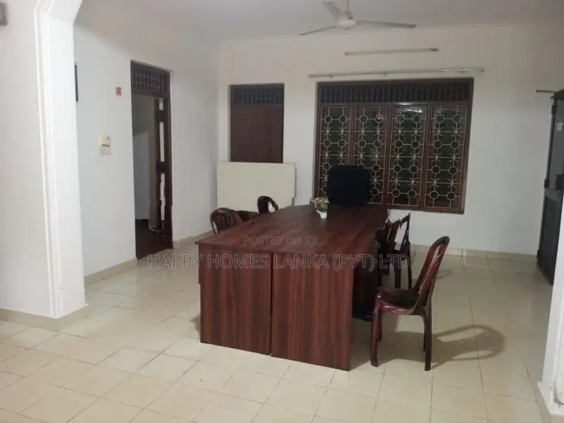 HHL1120 - House for Sale in Koddaimunai