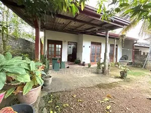 House in Kesbewa Polgasowita