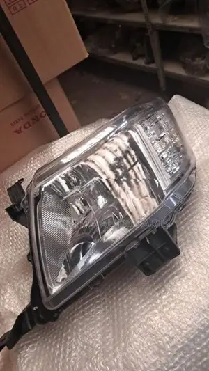 Hilux Champ Head Lamp