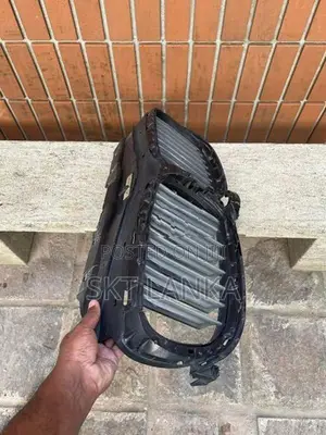 Genuine 740e 740 Le 2017 Air Duct Grille